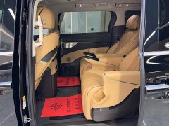 Denza D9 DM-i 980 Four-Wheel Drive Premium - ფოტო 16