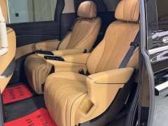 Denza D9 DM-i 980 Four-Wheel Drive Premium - ფოტო 17