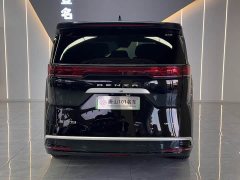 Denza D9 DM-i 980 Four-Wheel Drive Premium - ფოტო 8