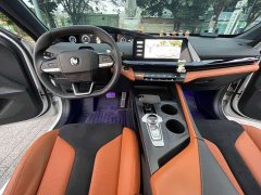 Changan UNI-V 1.5T Sport Edition - ფოტო 14