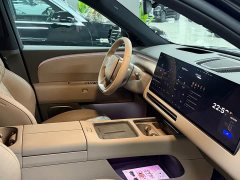 Li Auto Ideal L8 Ultra - ფოტო 5