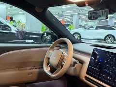 Li Auto Ideal L8 Ultra - ფოტო 6
