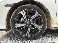 Honda Civic Hatchback 220 Turbo CVT Trendy Control - ფოტო 15