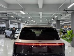 Li Auto L9 Livis - ფოტო 12