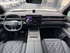 NIO ES8 Six-Seat Executive Luxury Edition - ფოტო 11