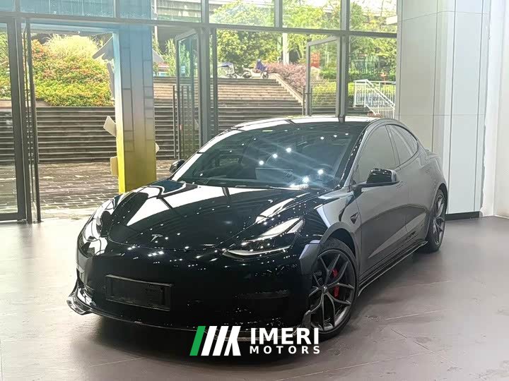 Tesla Model 3 Performance All-Wheel Drive - ავტომობილი ჩინეთიდან