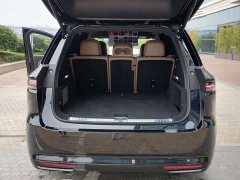 Li Auto Ideal L8 Ultra - ფოტო 9