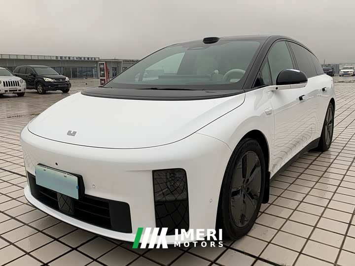 Li Auto i6 Two-Wheel Drive Standard - ავტომობილი ჩინეთიდან