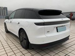 Li Auto i6 Two-Wheel Drive Standard - ფოტო 4