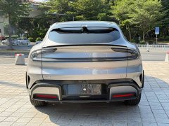 Xiaomi YU7 Four-Wheel Drive Pro - ფოტო 8