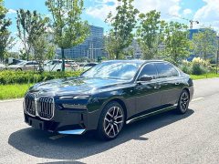 BMW 7 Series 735Li M Sport Package - ფოტო 1