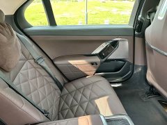 BMW 7 Series 735Li M Sport Package - ფოტო 13