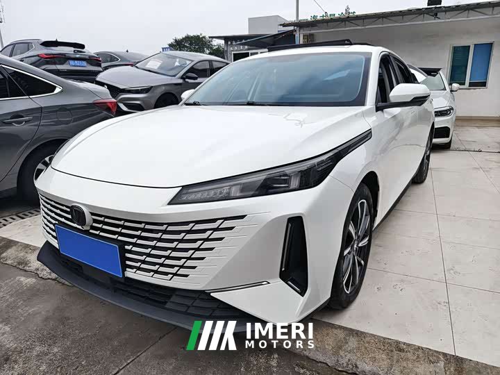 Changan Yida Blue Whale NE 1.5T GDI DCT Comfort Edition - ავტომობილი ჩინეთიდან