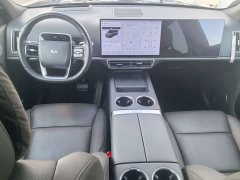 Li Auto L9 Max - ფოტო 7