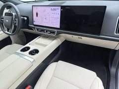Li Auto L6 Max - ფოტო 12