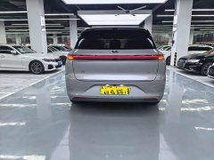 Li Auto L6 Max - ფოტო 14