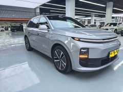 Li Auto L6 Max - ფოტო 3