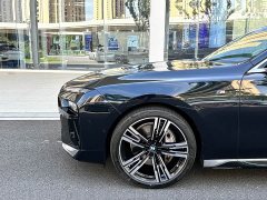 BMW 7 Series 740Li Premier M Sport Package - ფოტო 4