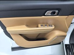 Li Auto ONE Extended Range 6-Seater - ფოტო 5