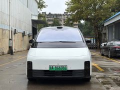 Li Auto MEGA Home Family Edition - ფოტო 2