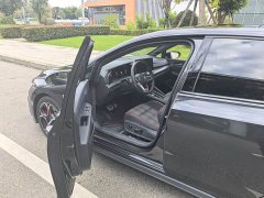 Volkswagen Golf GTI 380TSI DSG GTI - ფოტო 8