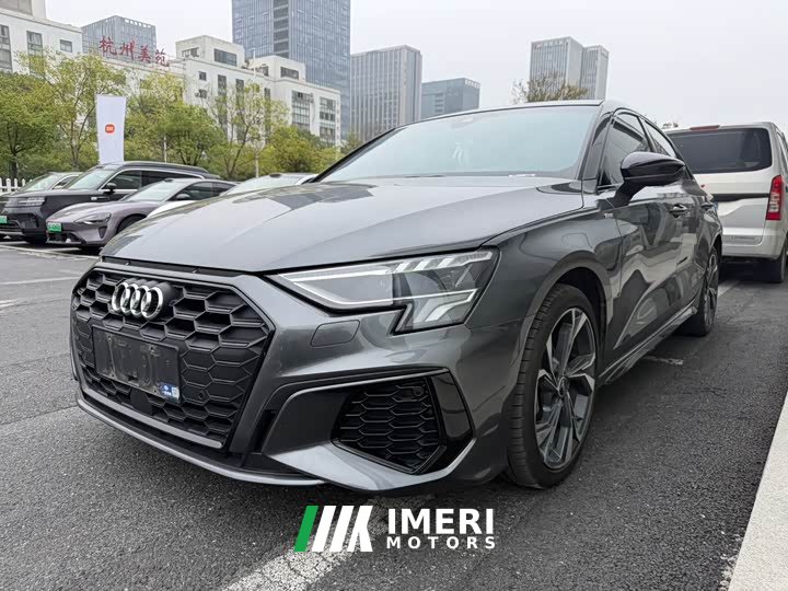 Audi A3 A3L Limousine 35 TFSI Luxury Sport - ავტომობილი ჩინეთიდან