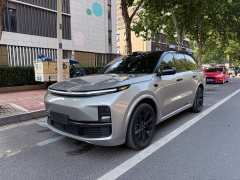 Li Auto L8 Max - ფოტო 1