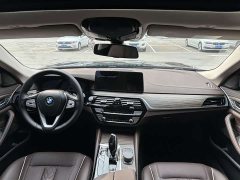 BMW 5 Series 530Li Premier Luxury Package - ფოტო 4