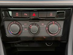 Volkswagen Jetta VS5 280TSI Automatic Gloss Deluxe Edition - ფოტო 19