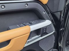 Land Rover Defender 110 3.0T P400 X-DYNAMIC HSE - ფოტო 9