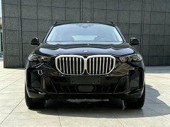 BMW X5 xDrive 30Li M Sport Luxury Night Edition Package - ფოტო 2