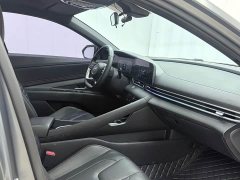 Hyundai Elantra 1.5L CVT 20th Anniversary Edition - ფოტო 20