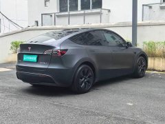 Tesla Model Y Rear-Wheel Drive - ფოტო 13