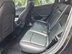 Tesla Model Y Rear-Wheel Drive - ფოტო 5