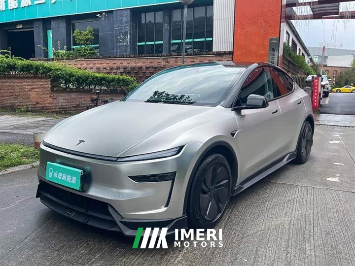 Tesla Model Y Rear-Wheel Drive