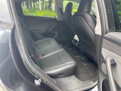 Tesla Model Y Rear-Wheel Drive - ფოტო 14