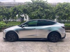Tesla Model Y Rear-Wheel Drive - ფოტო 9