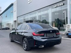 BMW 3 Series 325Li M Sport Package - ფოტო 18