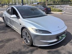 Tesla Model 3 Long Range All-Wheel Drive - ფოტო 3