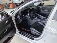 Hyundai Elantra 1.5L CVT Luxury - ფოტო 7