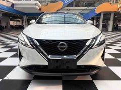 Nissan Qashqai 1.3T CVT Luxury Edition - ფოტო 2