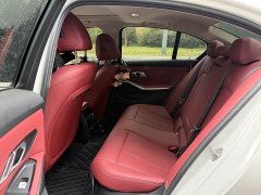 BMW 3 Series 325i M Sport Package - ფოტო 8