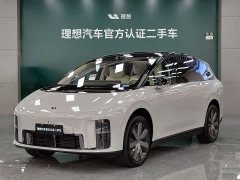 Li Auto i8 Standard Edition - ფოტო 1