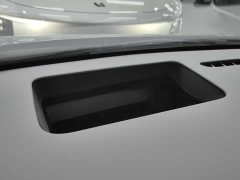 Li Auto i8 Standard Edition - ფოტო 11