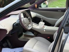 Xiaomi YU7 Four-Wheel Drive Max Edition - ფოტო 5