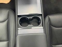 Tesla Model Y Rear-Wheel Drive - ფოტო 11