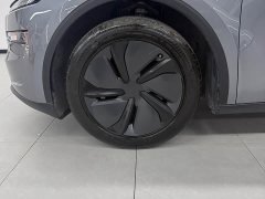 Tesla Model Y Rear-Wheel Drive - ფოტო 4