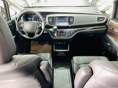 Honda Odyssey 2.0L Sharp Premium Edition - ფოტო 12