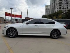 BMW 3 Series 320Li M Sport Package - ფოტო 4