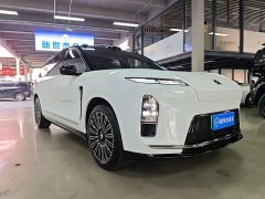 NIO ES8 Five-Seat Executive Luxury Edition - ფოტო 3